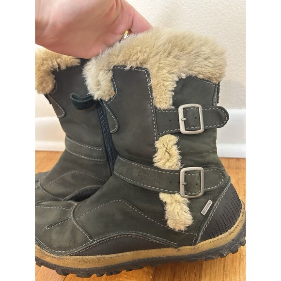 Size 11 Women's Merrell Taiga Buckle Waterproof Gray Performance Boot Fur Strap - Picture 4 of 7